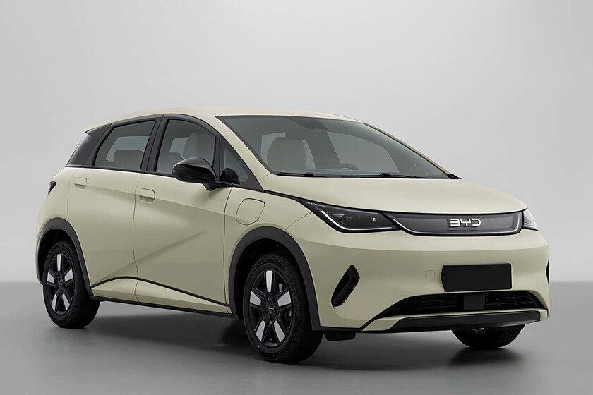 Dolphin incorpora una nueva versión híbrida junto a su modelo eléctrico