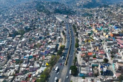 Edomex activa fase 1 de contingencia ambiental; restringen circulación por pirotecnia