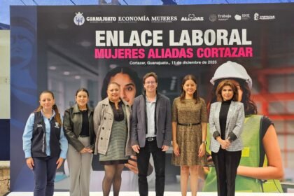 enlace laboral conecta talento femenino con 200 vacantes en cortazar
