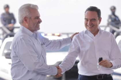 Entregan 122 patrullas para mejorar la seguridad en municipios de Michoacán