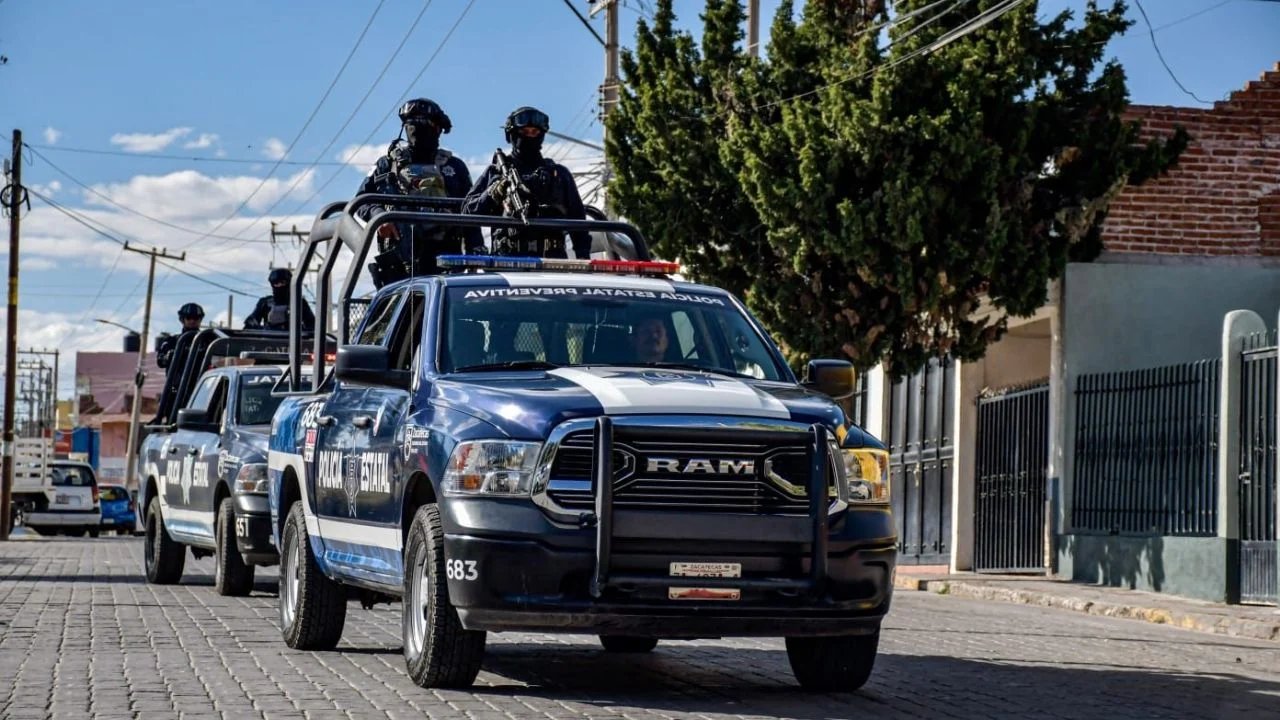 explosivo dirigido a policias de zacatecas tras abatimiento de siete