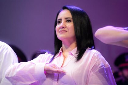 Gladyz Butanda acusa a la derecha de intentar convertir México en colonia