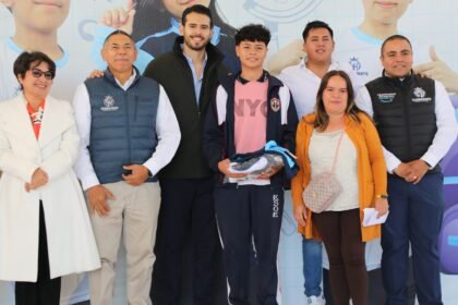 gobierno de la gente asegura igualdad de oportunidades en secundarias