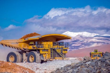 Gobierno de Sonora presenta plan de remediación por desastre minero de 2014