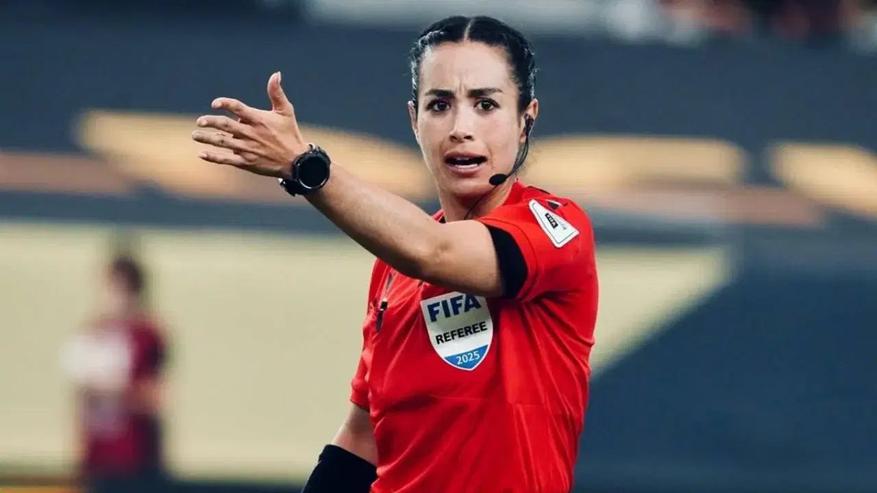 Katia Itzel García, sexta mejor árbitra del mundo según la IFFHS