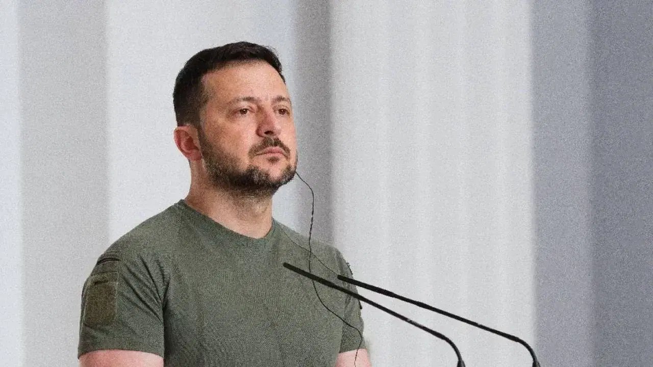 Kiev: Zelenski recibe enviados de Trump para negociar paz en Ucrania