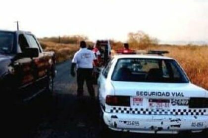 Localizan cadáver de peatón en carretera Huetamo–Tziritzícuaro, Michoacán