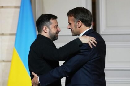 macron se reunira con zelenski en londres el lunes para