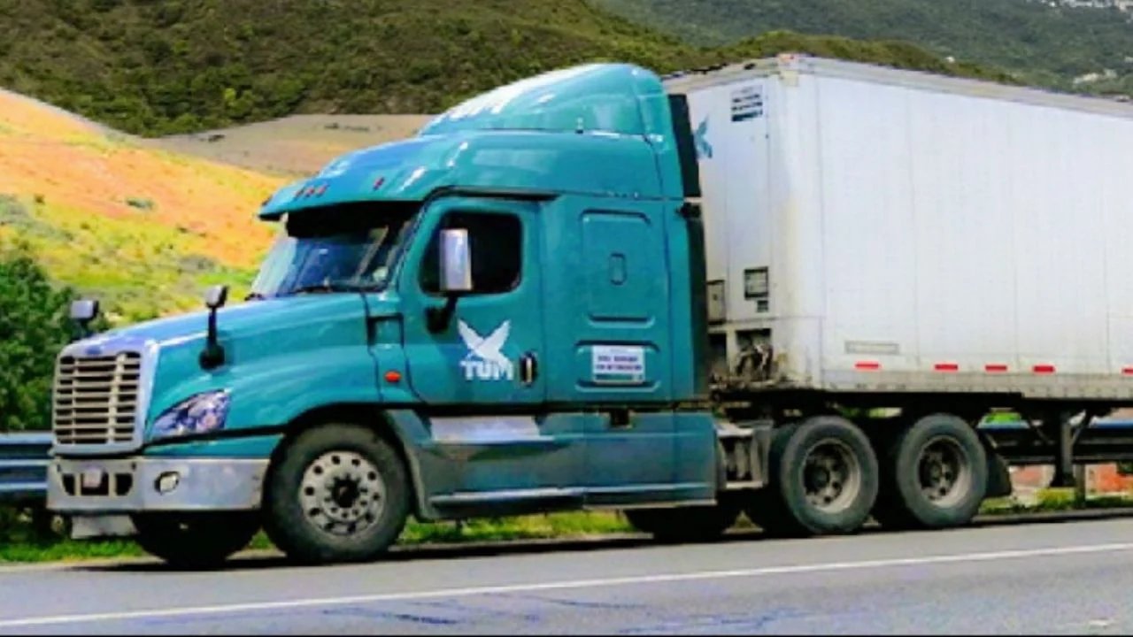 mauricio quintanilla accionista de tum y detenido en eu denuncia