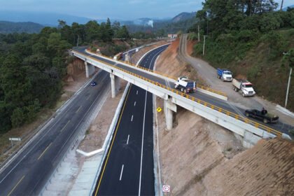 Michoacán cierra 2025 con avances significativos en infraestructura carretera: SICT
