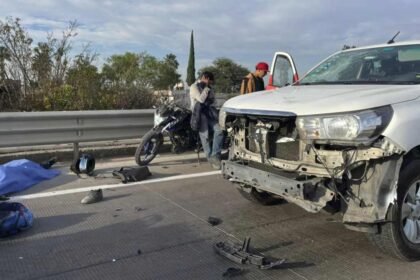 motociclista fallece en eje metropolitano tras ser impactado en leon