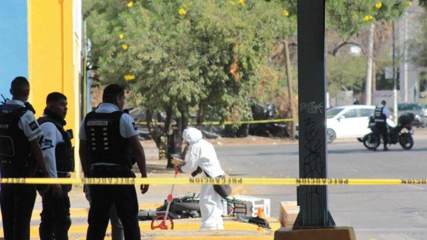 Motociclista fallece en León, Guanajuato tras choque con automóvil