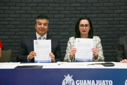 secretaria de economia y index firman convenio para certificar empresas