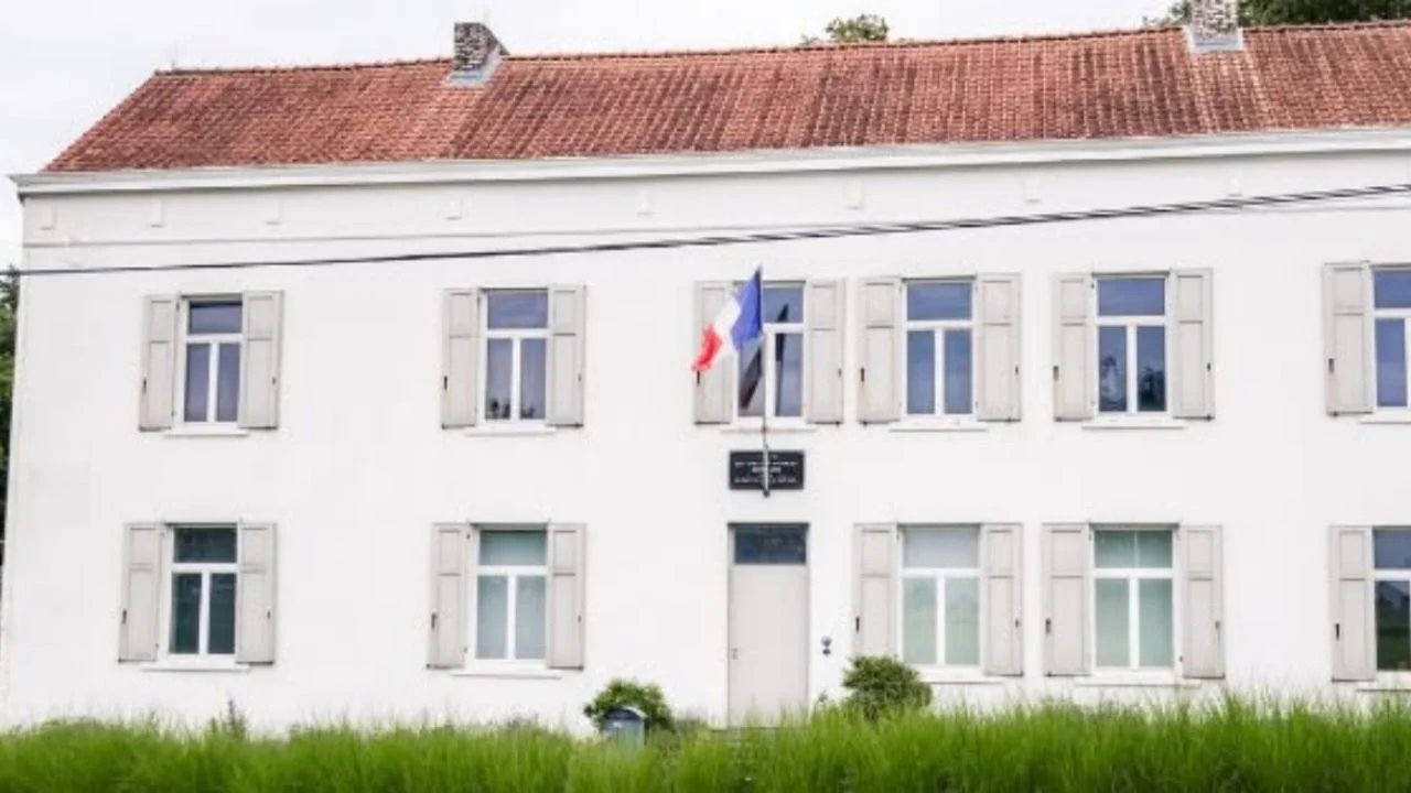 sustraen anillo de oro de napoleon bonaparte en un museo