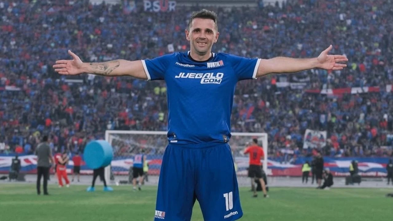 walter montillo exjugador del morelia se despide mientras su hijo