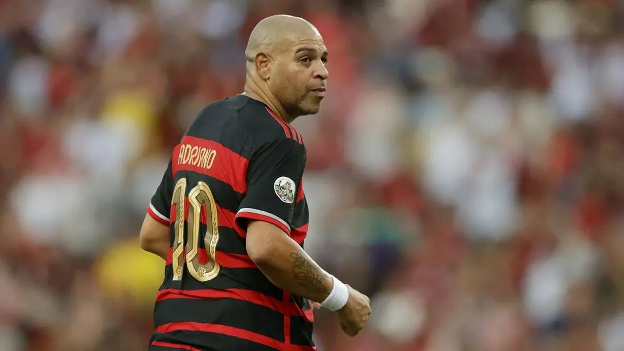 Adriano amenaza a estafador que estafó a su madre