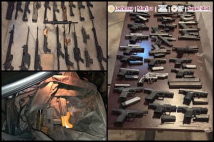 Autoridades locales aseguran vehículo con maletas llenas de armas en la cajuela