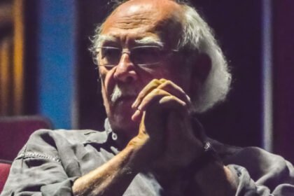 Autoridades municipales rinden ovación de pie a Roberto Briceño