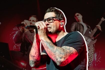 Avenged Sevenfold versiona "La Malagueña" en Estadio GNP