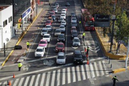 Cálculo técnico de exención de tenencia vehicular en CDMX por límite 2026