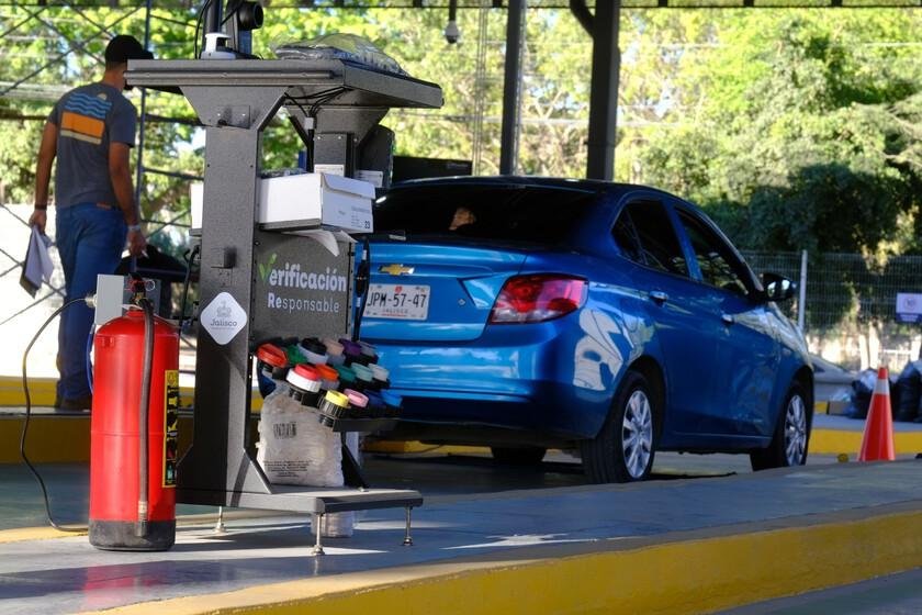 Calendario 2026 de verificación vehicular en Jalisco según engomado