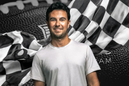 Checo Pérez en el Super Bowl LX: rol del piloto de Cadillac