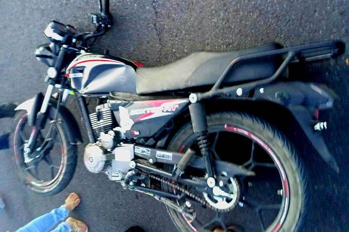 Choque de "Mortalikos" en Apatzingán, Michoacán: un muerto y un herido