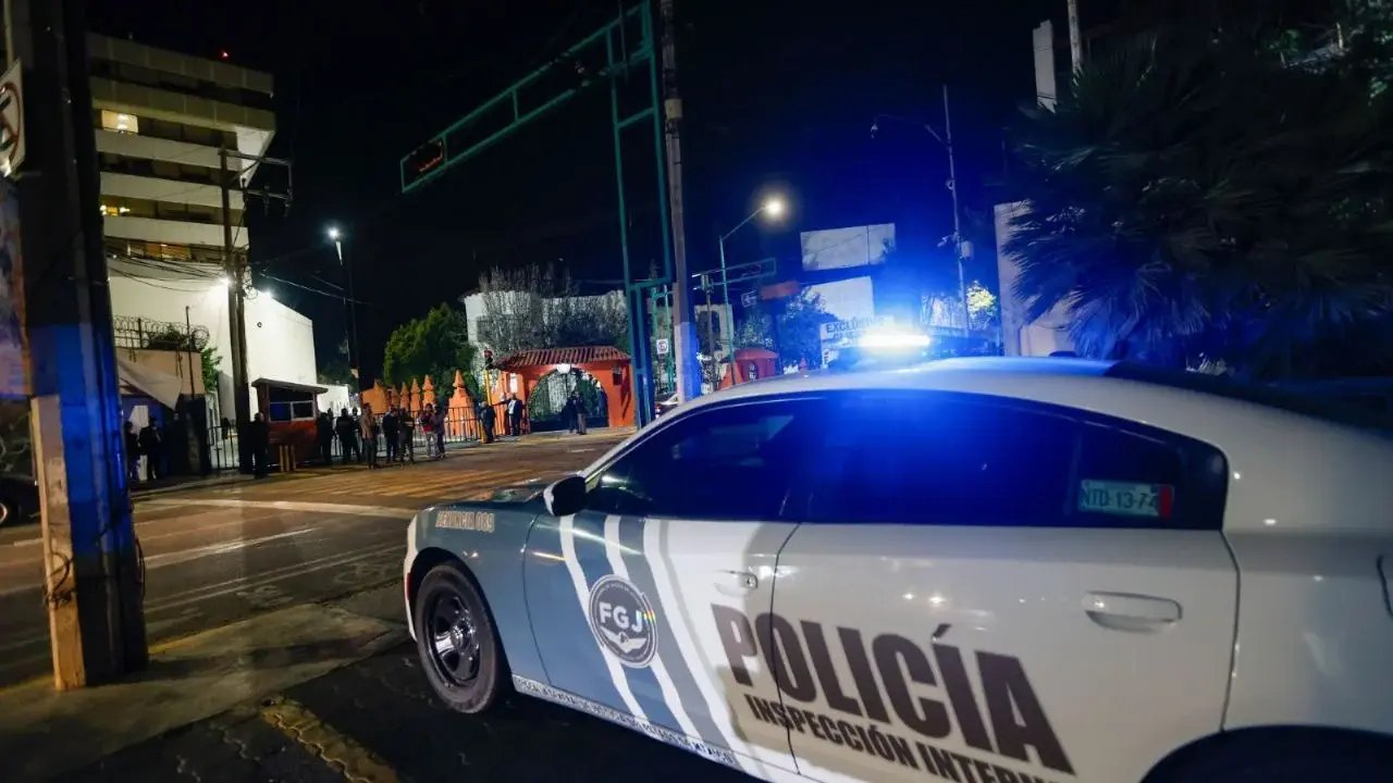Detienen en Tecámac a 10 policías del Estado de México por extorsión