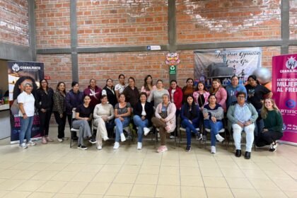 Estado de Guanajuato impulsa empoderamiento de 300 emprendedoras con 'Mujeres al Frente'