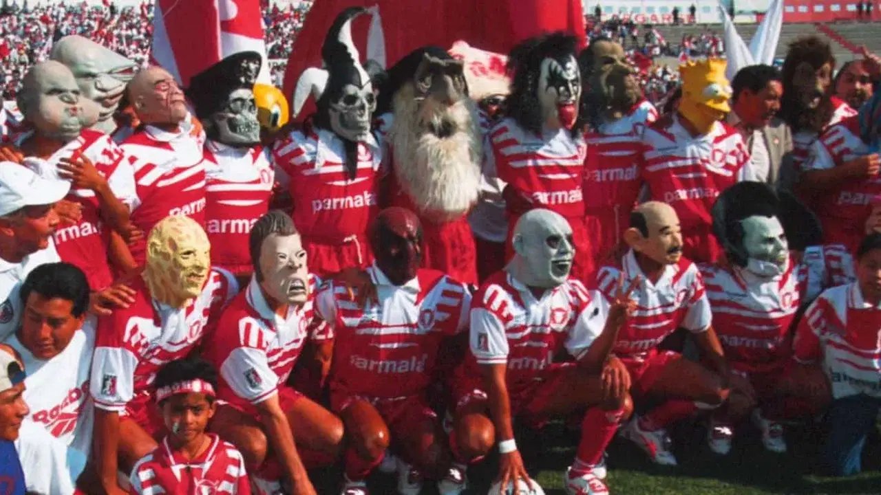 Estrenan documental de Toros Neza; Antonio Mohamed, ausente