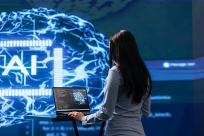 Expertos en CDMX advierten sobre masificación de contenido vacío por IA