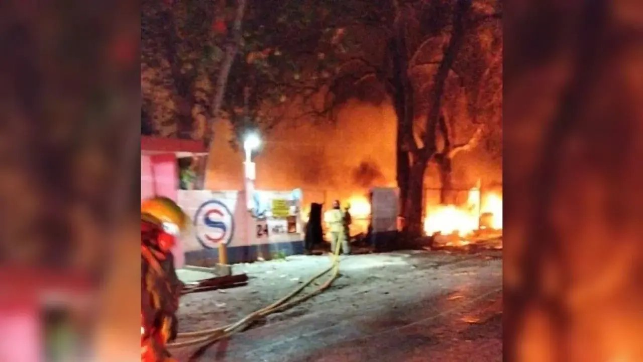 Explosión en gasera de Tabasco provoca incendio y daños a vehículos