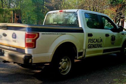 FGE pide identificar a dos hombres hallados sin vida en Queréndaro, Michoacán