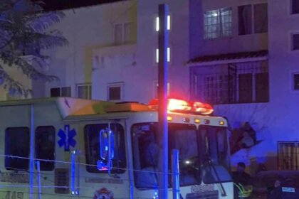 Incendio afecta departamento en Villas del Pedregal, Morelia