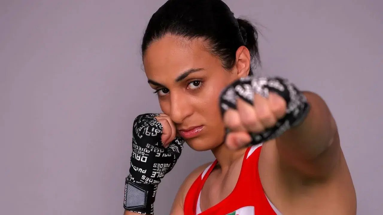 Influencer francés enfrentará juicio por ciberacoso contra Imane Khelif