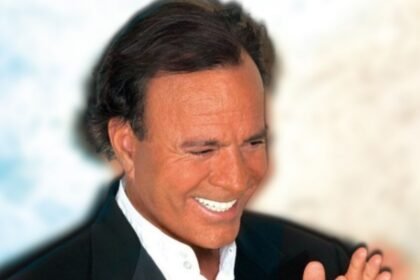 Julio Iglesias responde por primera vez a acusaciones de abuso sexual