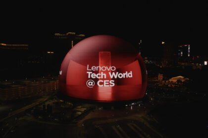 Lenovo en CES 2026: portátiles expandibles, gafas inteligentes y pantalla con IA