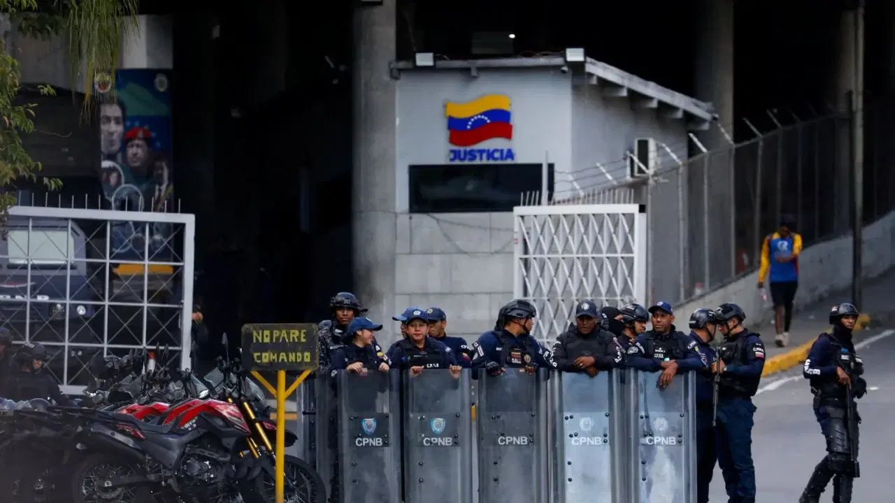Madrid: Exteriores confirma la liberación de cinco españoles detenidos en Venezuela