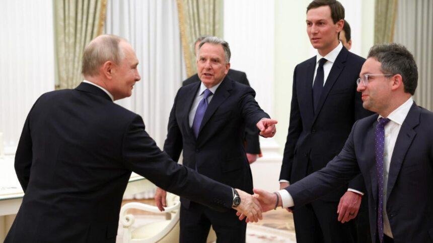 Moscú: concluye reunión Putin-Casa Blanca; comisión EEUU viaja a Ucrania