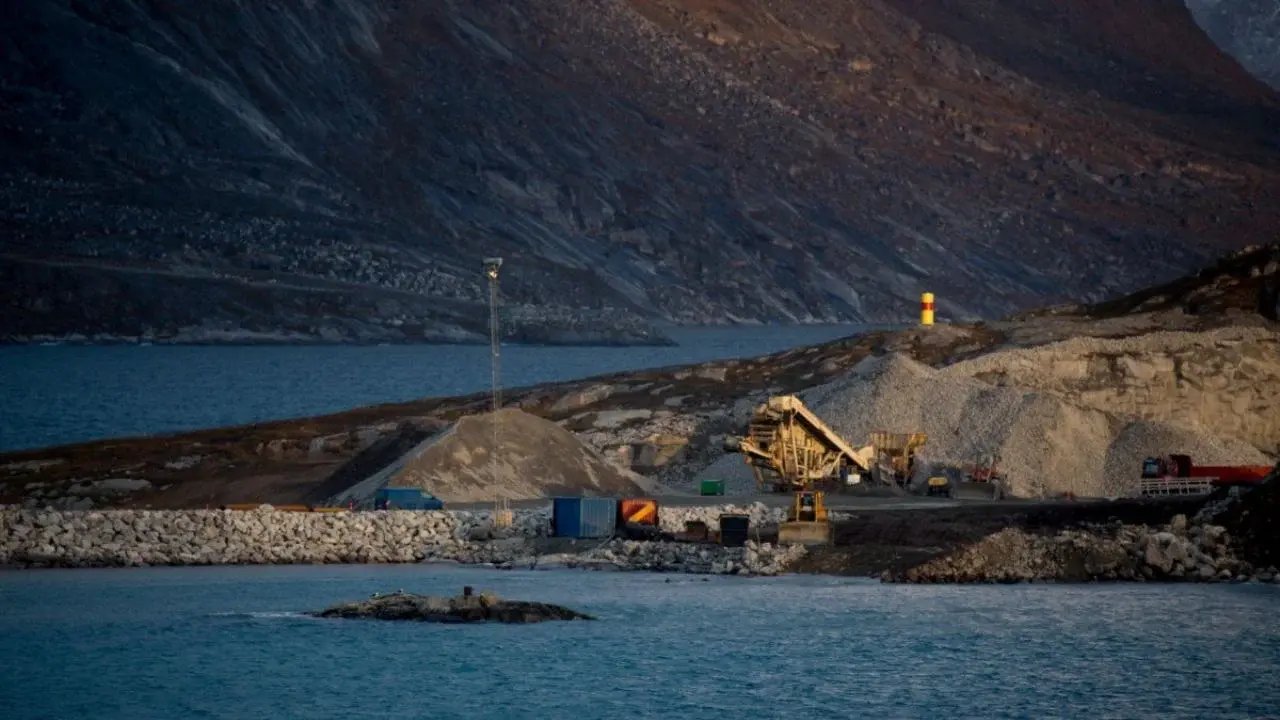 Nuuk: recursos de Groenlandia importantes, pero no justifican invasión
