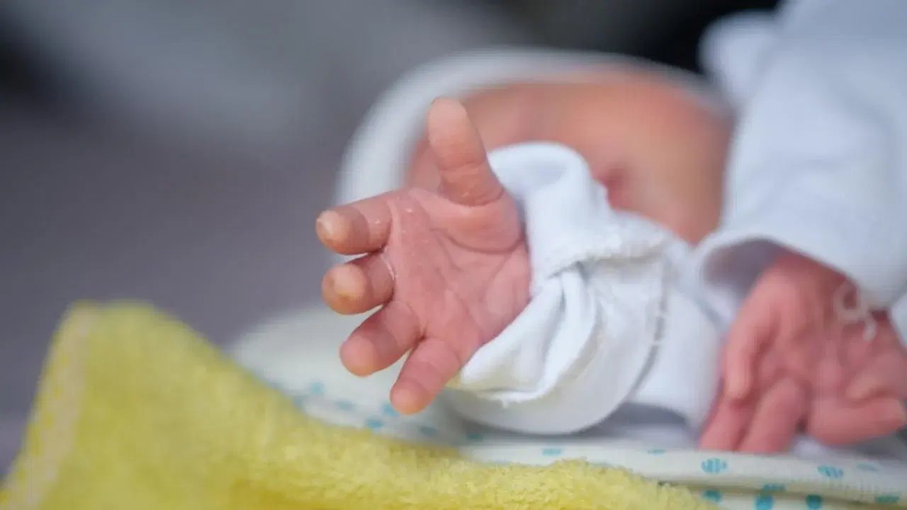 París: Francia registra por primera vez desde 1945 más muertes que nacimientos