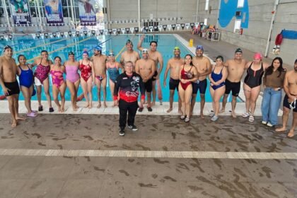 Personal del Centro Acuático recibe capacitación en salvamento acuático