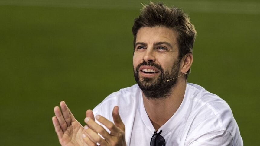 Piqué se burla de Arbeloa tras su debut como DT: "Cono" 3-2
