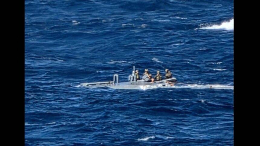 Portugal intercepta submarino con más de nueve toneladas de cocaína; cuatro detenidos