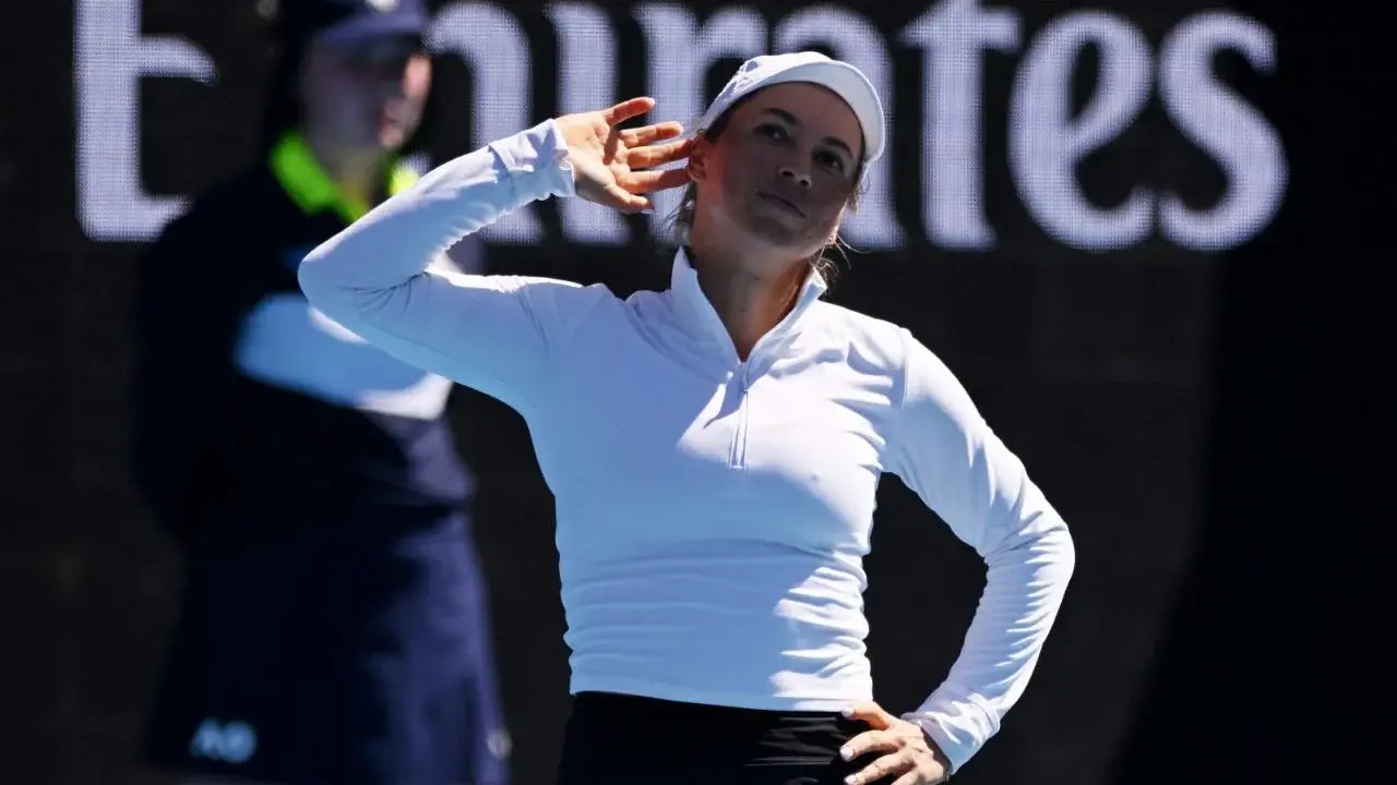 Putintseva avanza a octavos y responde con baile a los abucheos