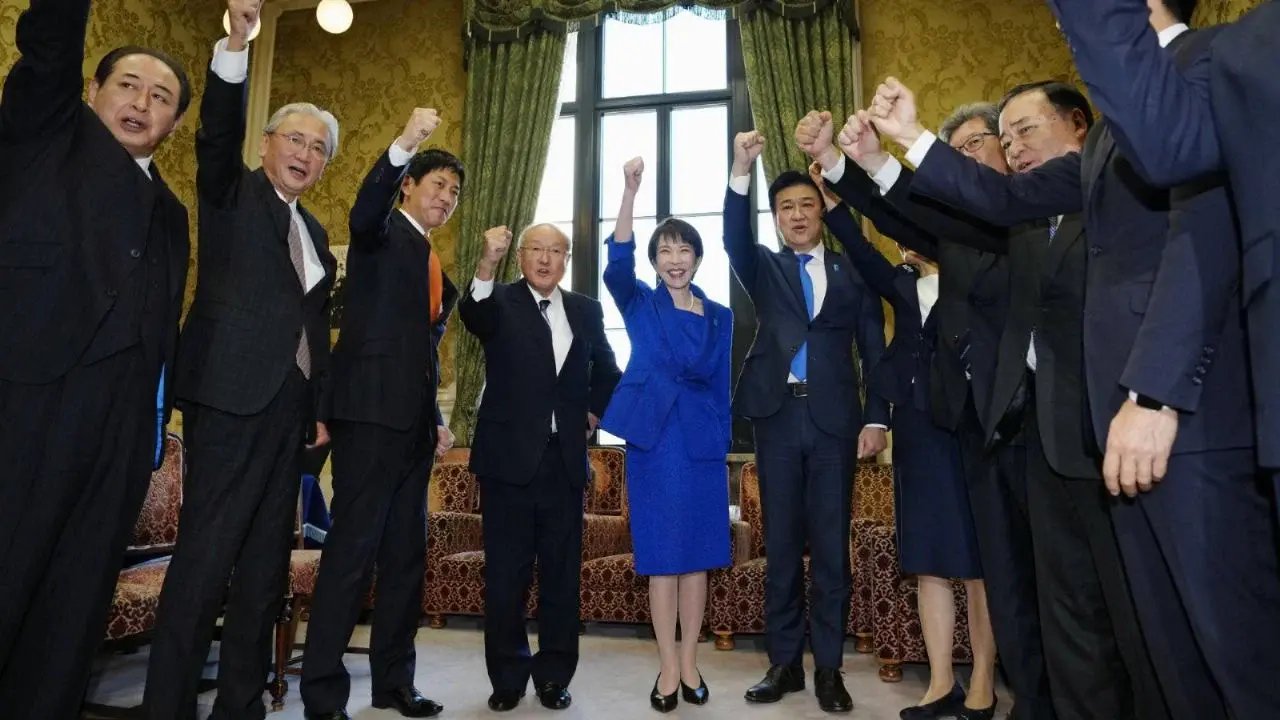 Tokio: Primera ministra disuelve Cámara Baja y convoca elecciones en febrero