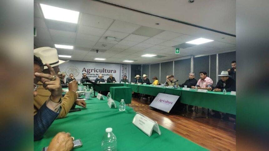 Transportistas y agricultores advierten reanudar bloqueos tras mes y medio