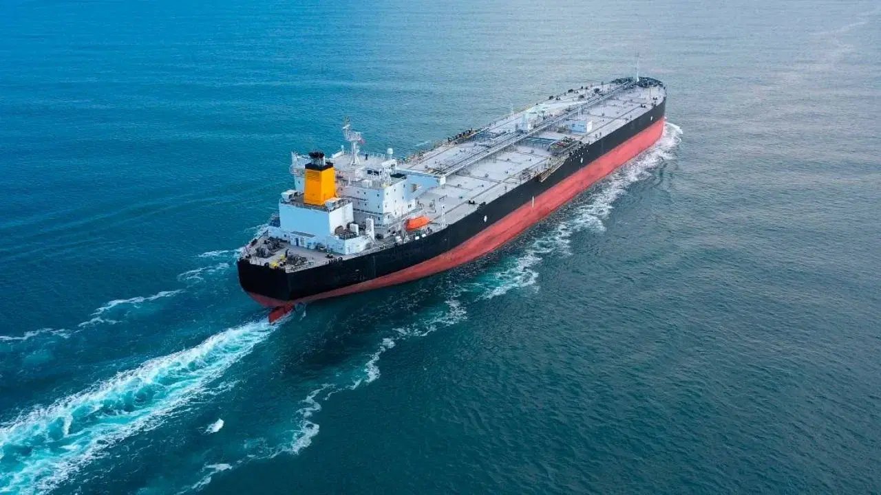 UE planea interceptar petrolero ruso-iraní que evadió bloqueo en Venezuela