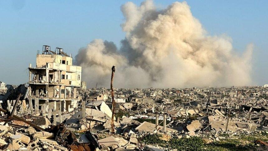 Ataques aéreos en Franja de Gaza dejan al menos nueve muertos