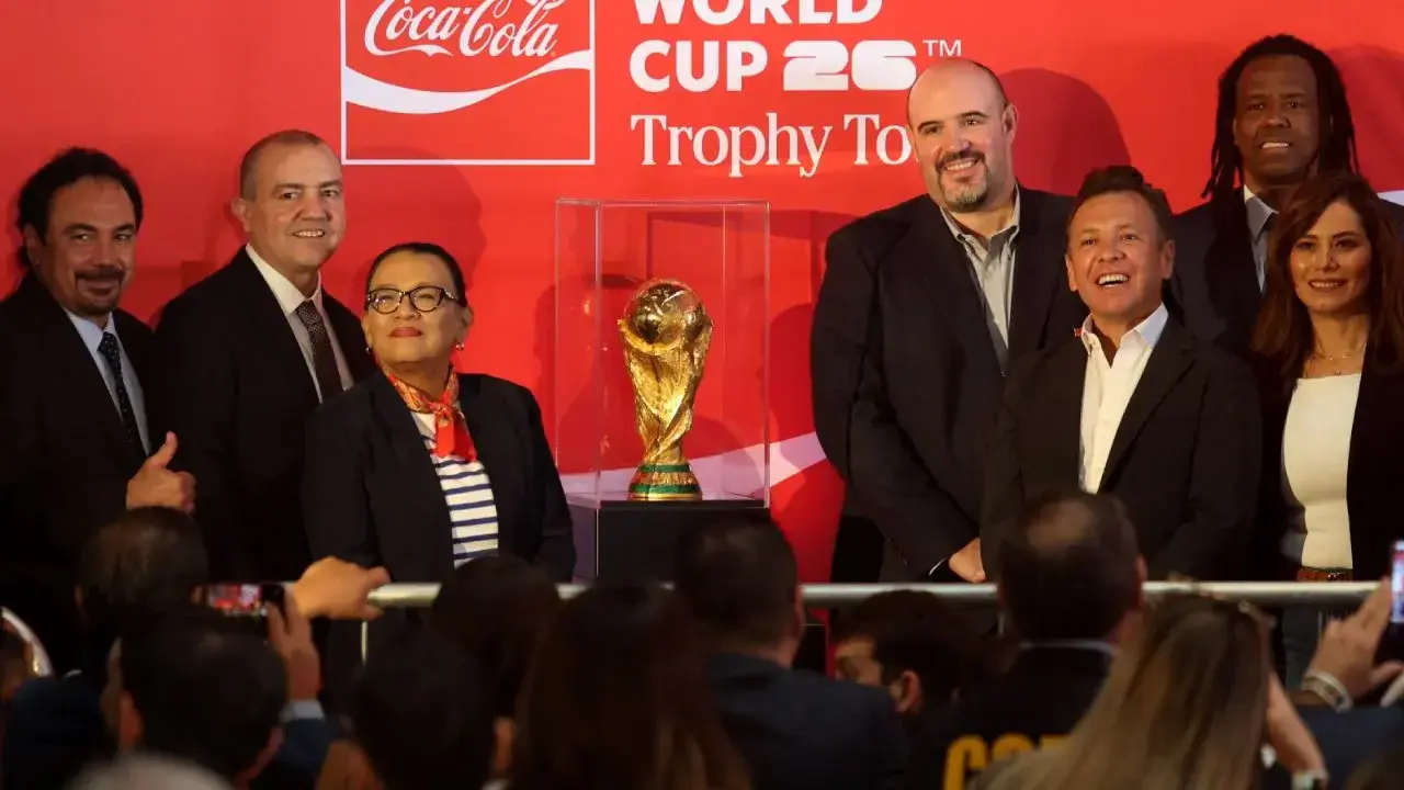 Exhiben en Guadalajara el trofeo de la Copa del Mundo